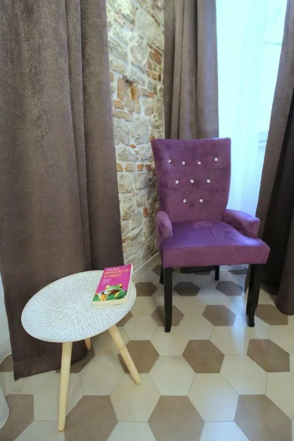 Noemi'S Rooms Rovinj Apartment
